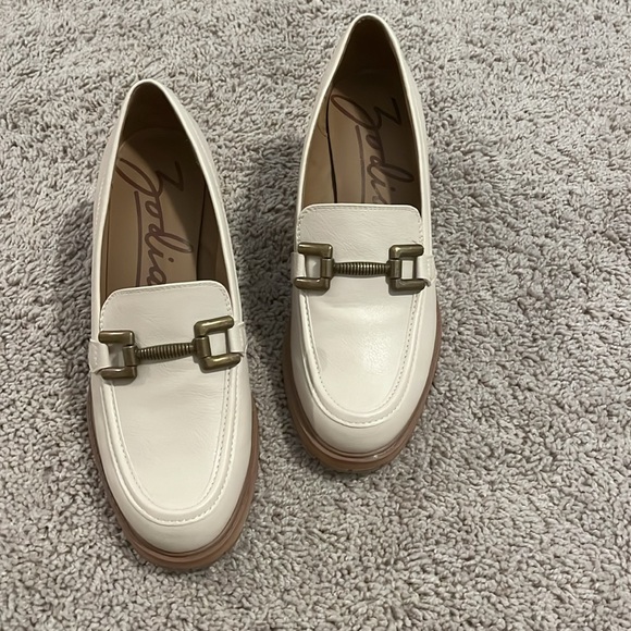 ZODIAC Gemma Loafer Size 9‎ like new!! - Picture 2 of 10